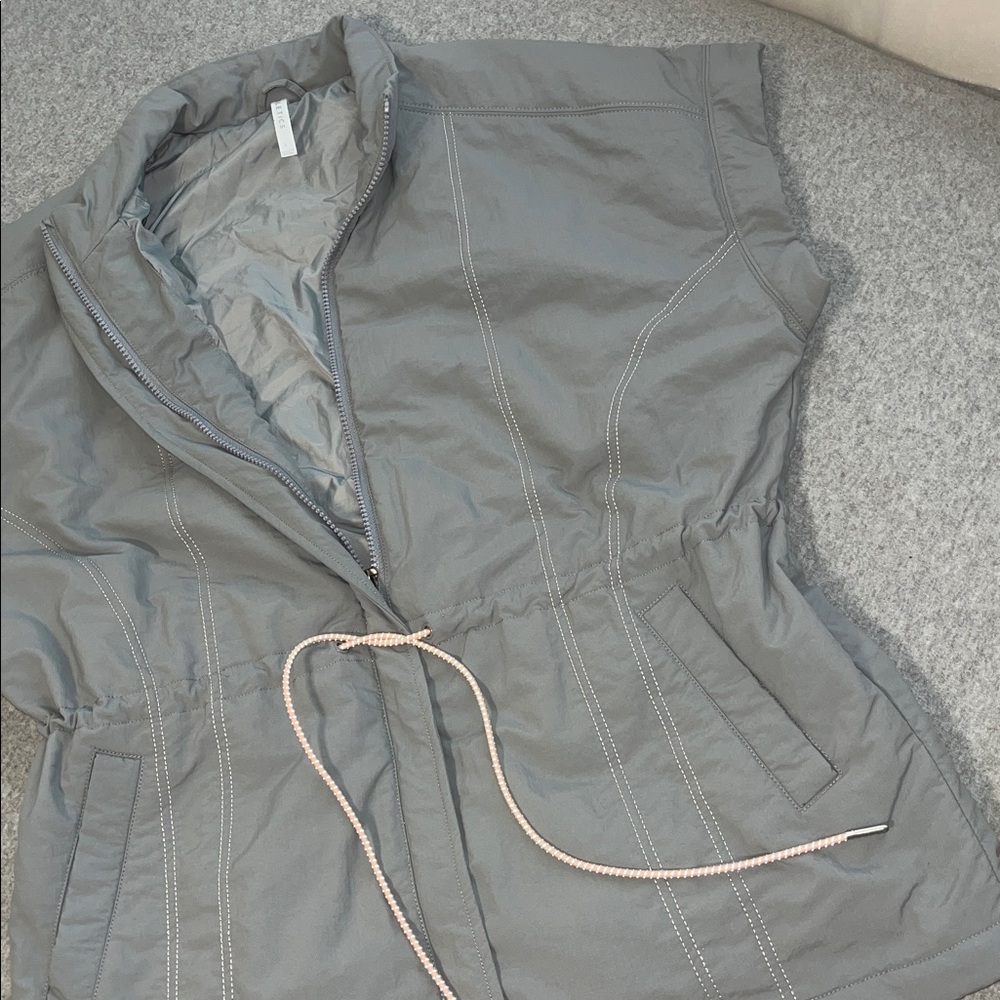 Fabletics Zip Drawstring Vest Womens Large Athlet… - image 7